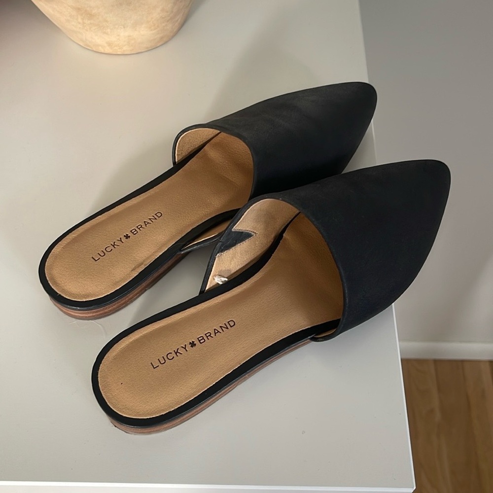 Lucky brand black mules